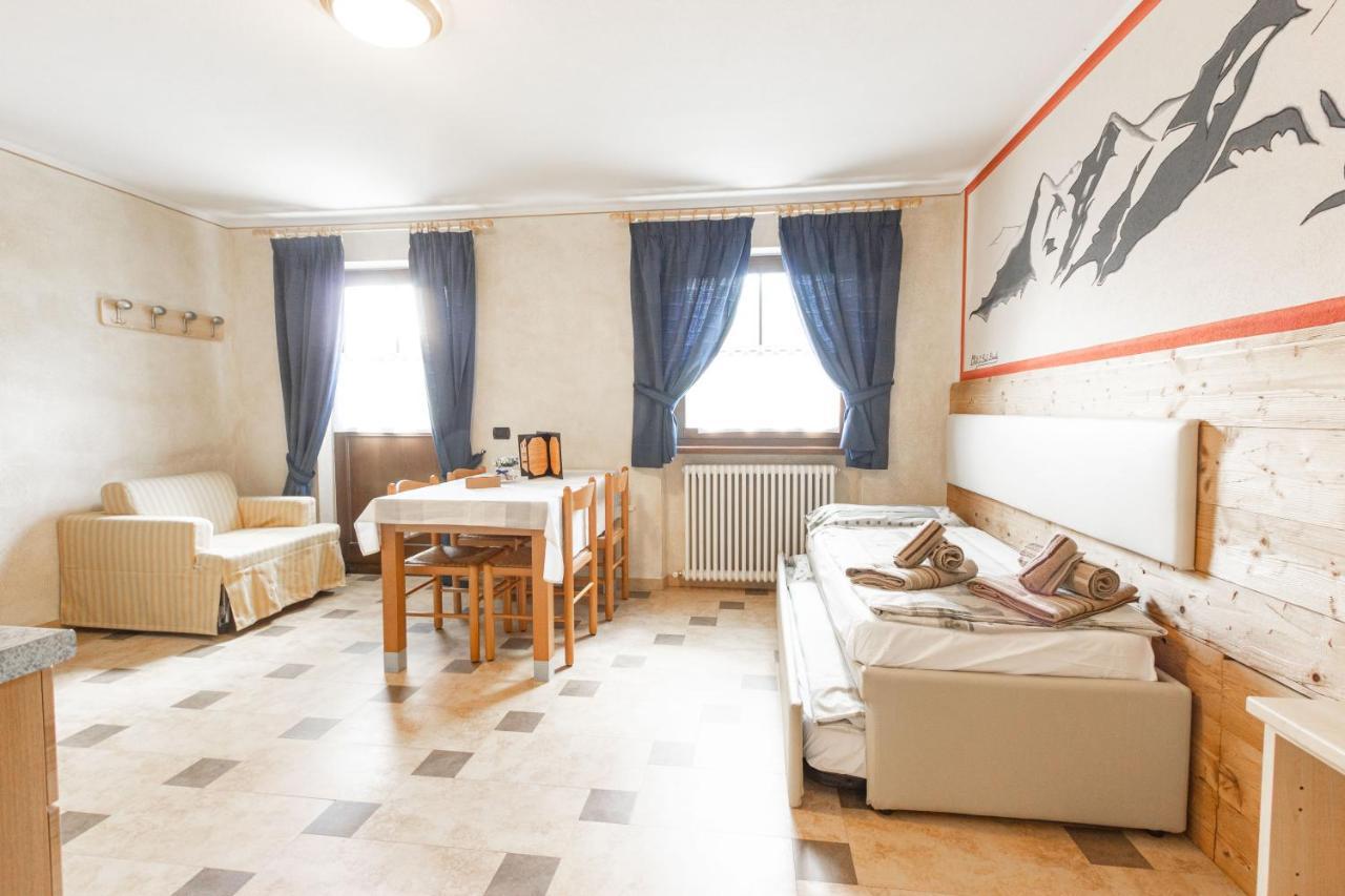 Chalet Li Baita Daniela Livigno Exteriör bild