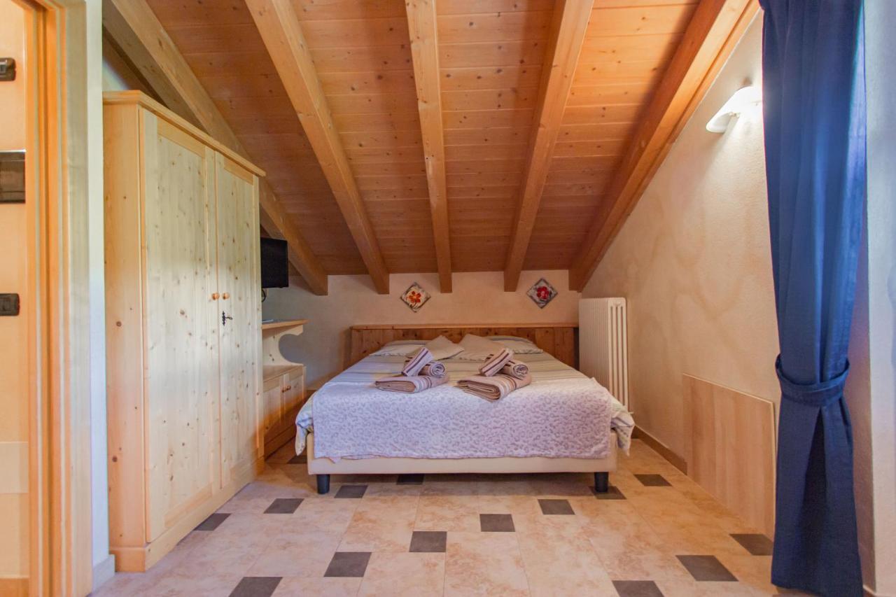 Chalet Li Baita Daniela Livigno Exteriör bild