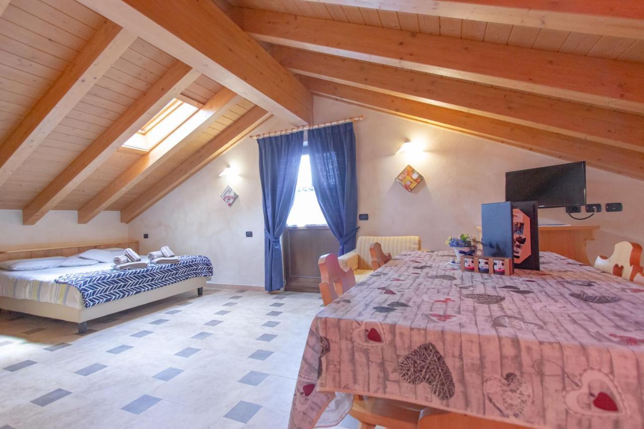 Chalet Li Baita Daniela Livigno Exteriör bild